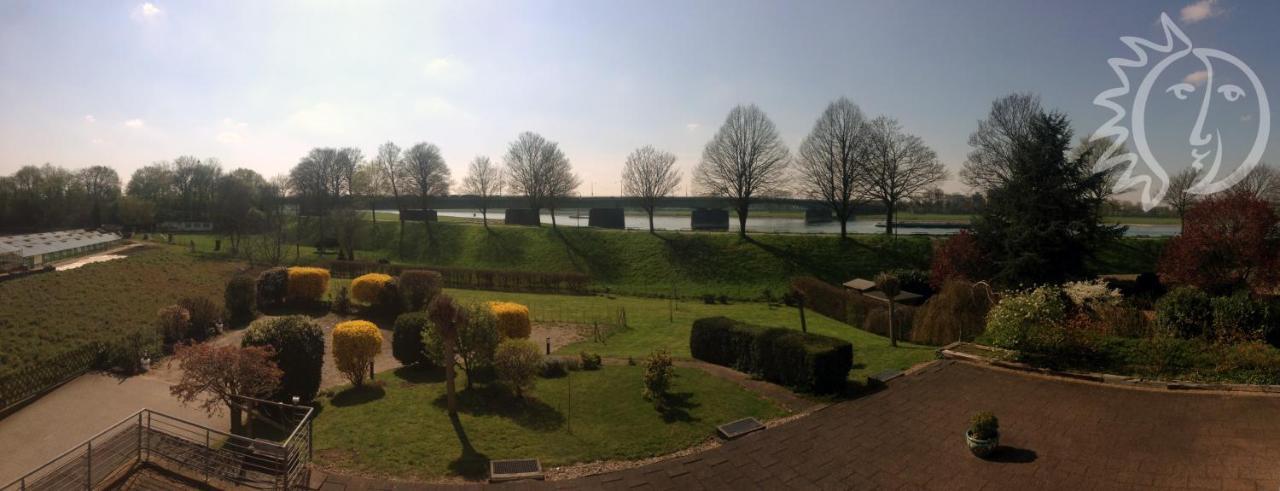 Hotel Chrisma Düsseldorf Dış mekan fotoğraf