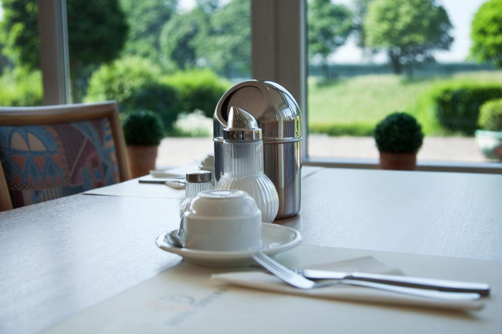 Hotel Chrisma Düsseldorf Dış mekan fotoğraf