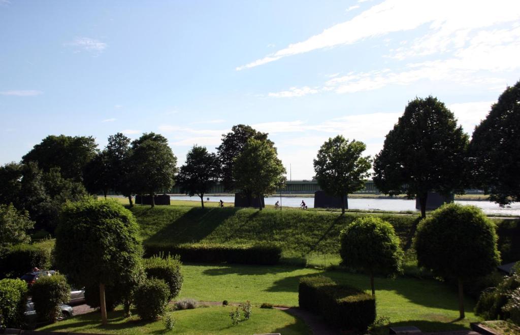 Hotel Chrisma Düsseldorf Dış mekan fotoğraf