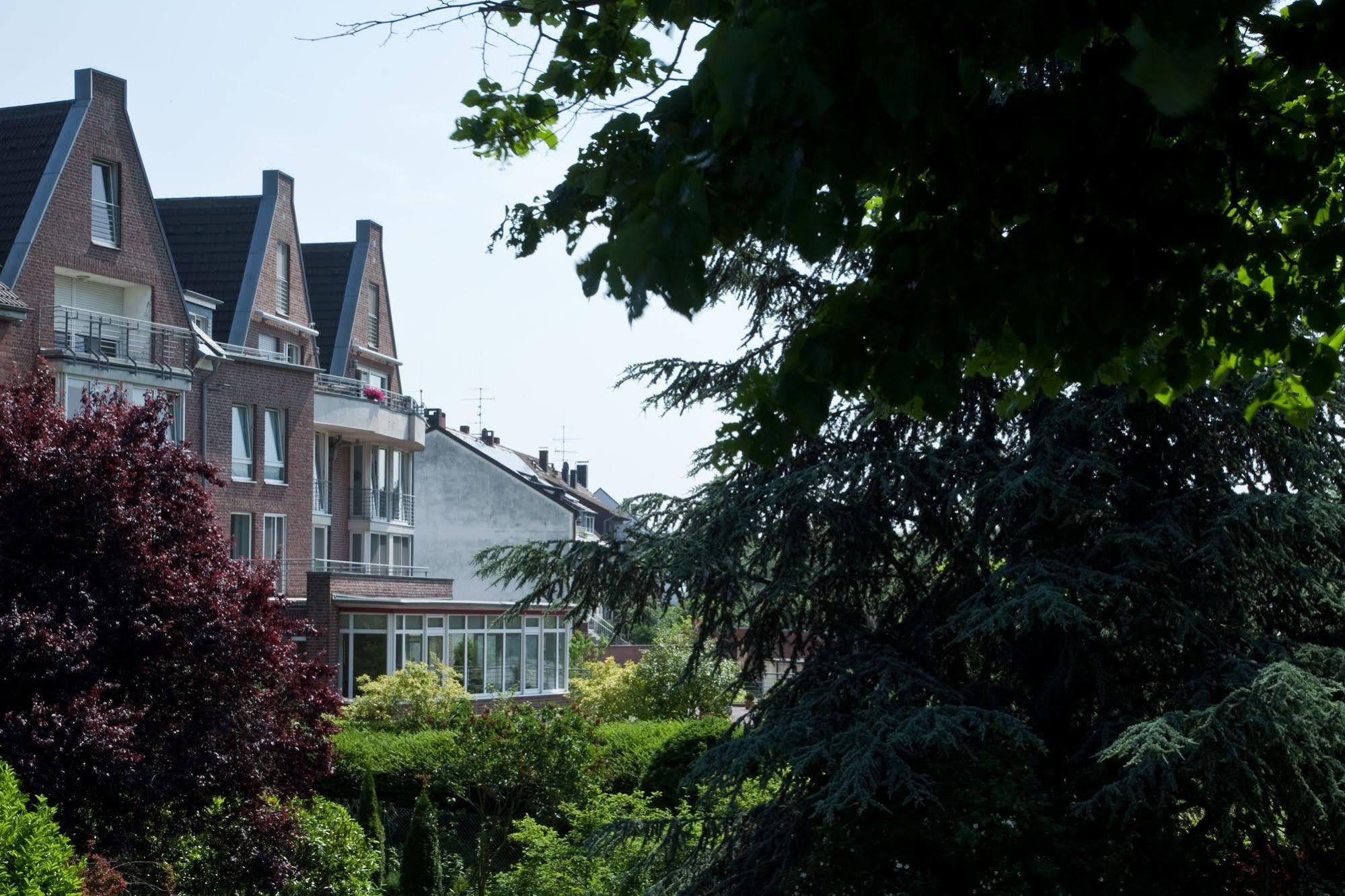 Hotel Chrisma Düsseldorf Dış mekan fotoğraf