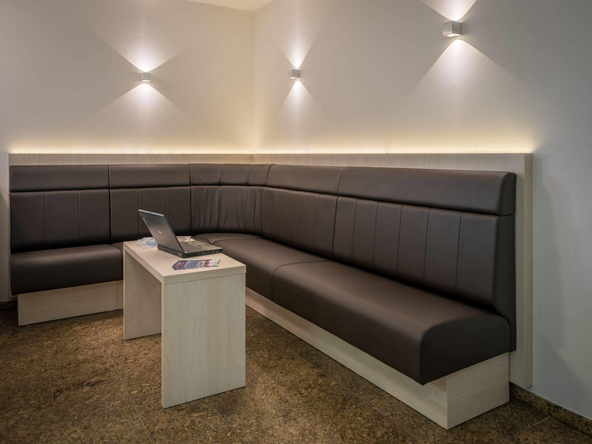 Hotel Chrisma Düsseldorf Dış mekan fotoğraf