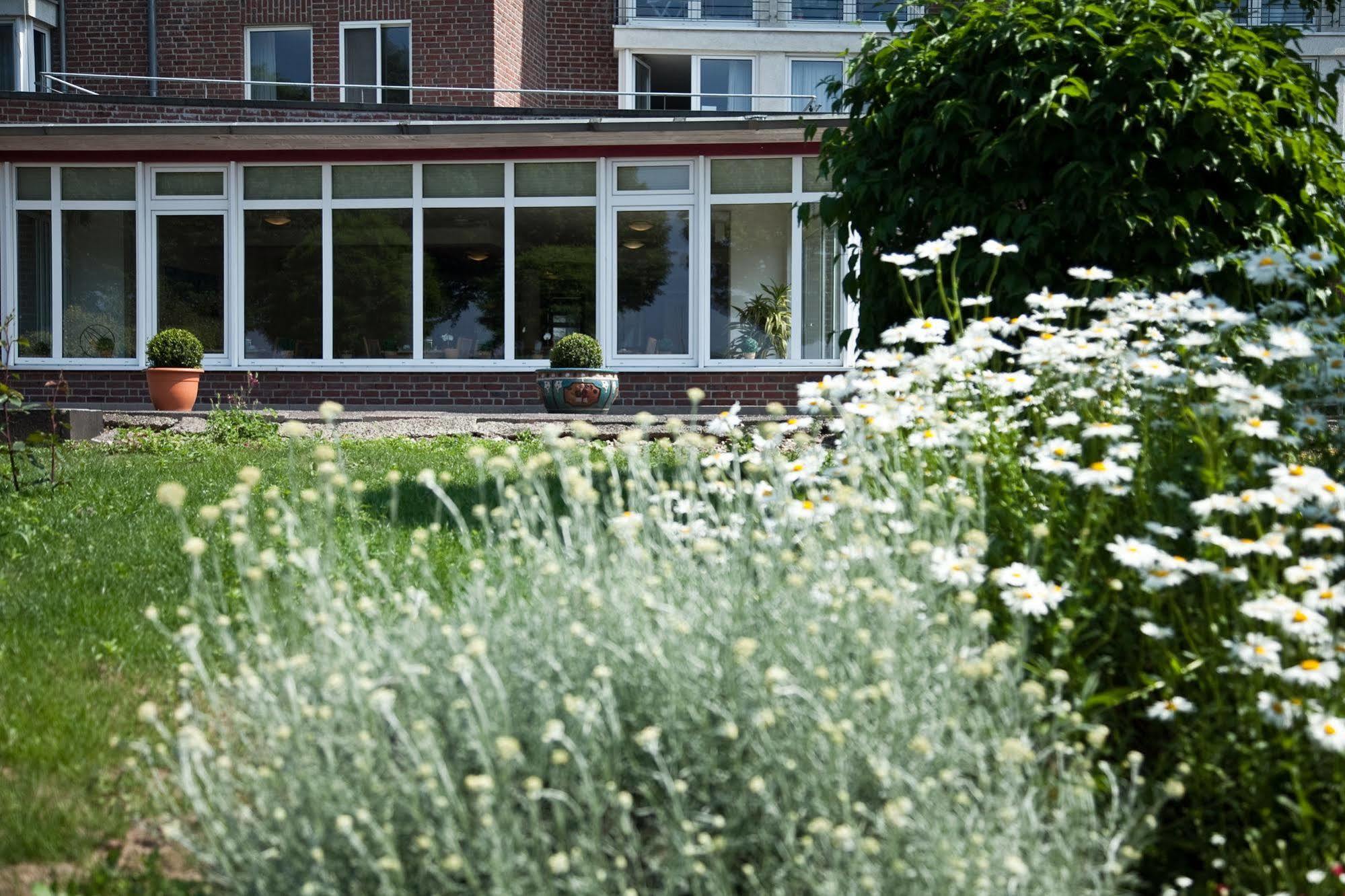 Hotel Chrisma Düsseldorf Dış mekan fotoğraf